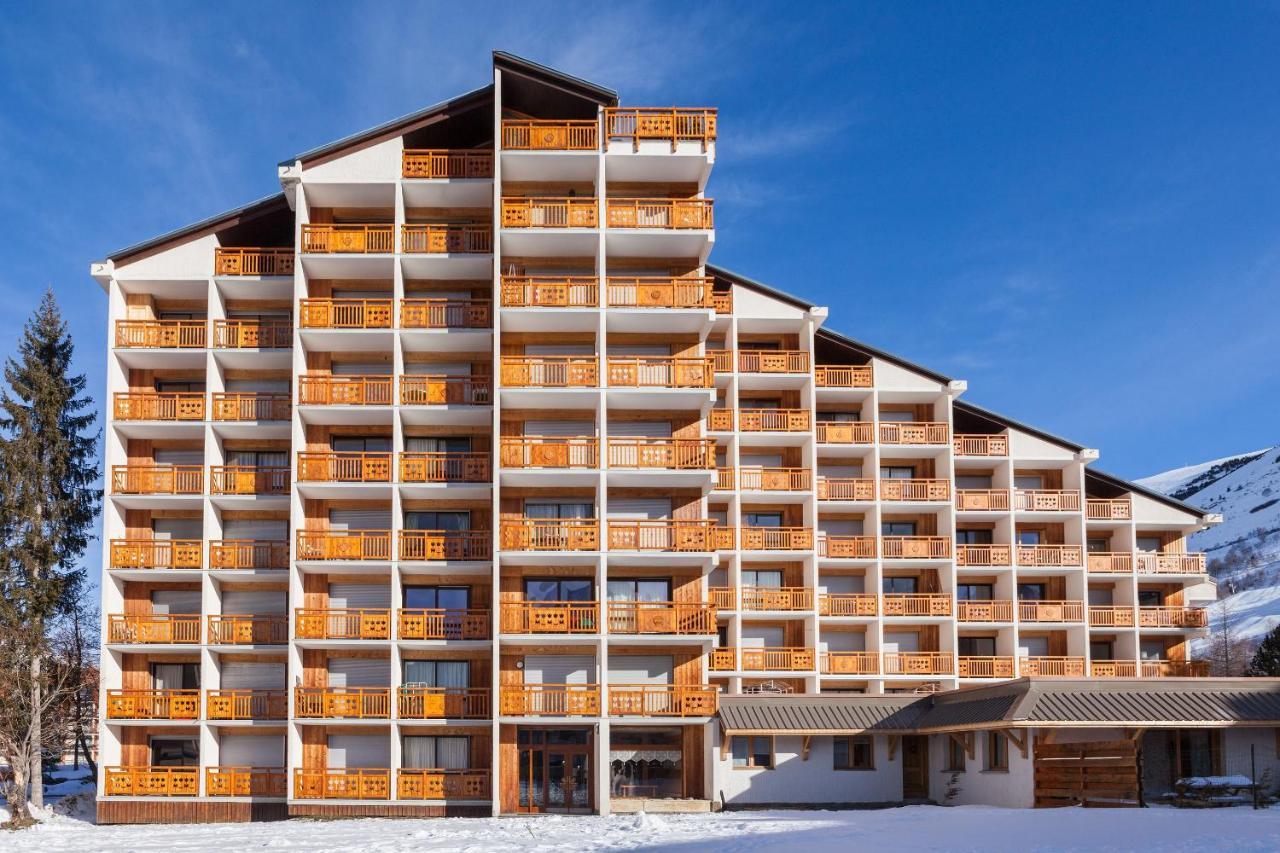 Vacancéole - Résidence Cabourg Mont-de-Lans Exterior foto